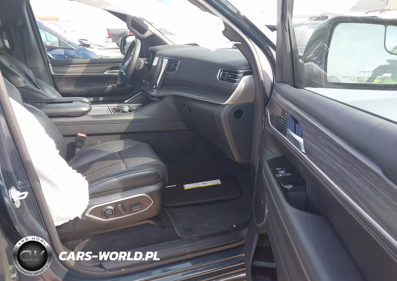 2024 Jeep Wagoneer L Series Ii 4X4 VIN:1C4SJSBP9RS131456 - 5