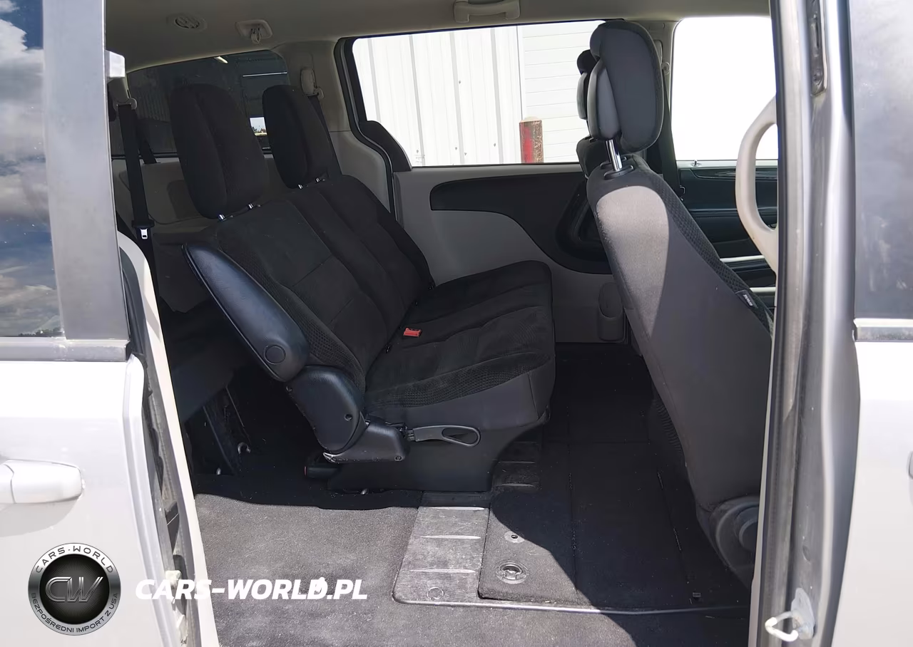 2018 Dodge Grand Caravan Se VIN:2C4RDGBG6JR318632 - 8