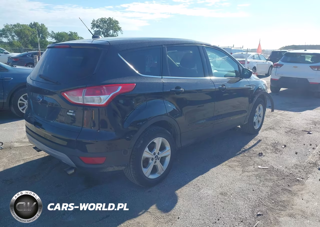 2016 Ford Escape Se VIN:1FMCU9GX5GUB83810 - 4