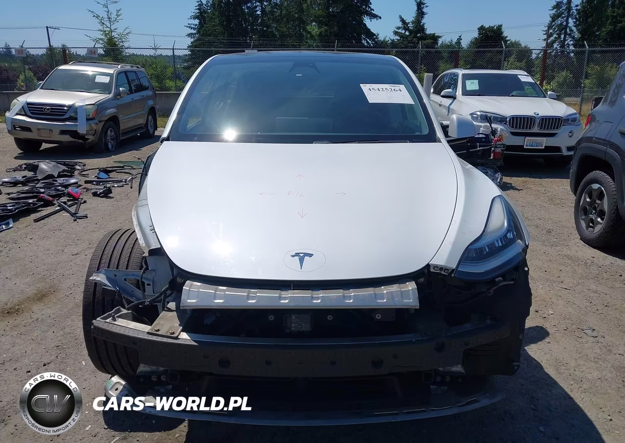 2020 Tesla Model Y Long Range Dual Motor All-Wheel Drive VIN:5YJYGDEE9LF052842 - 13