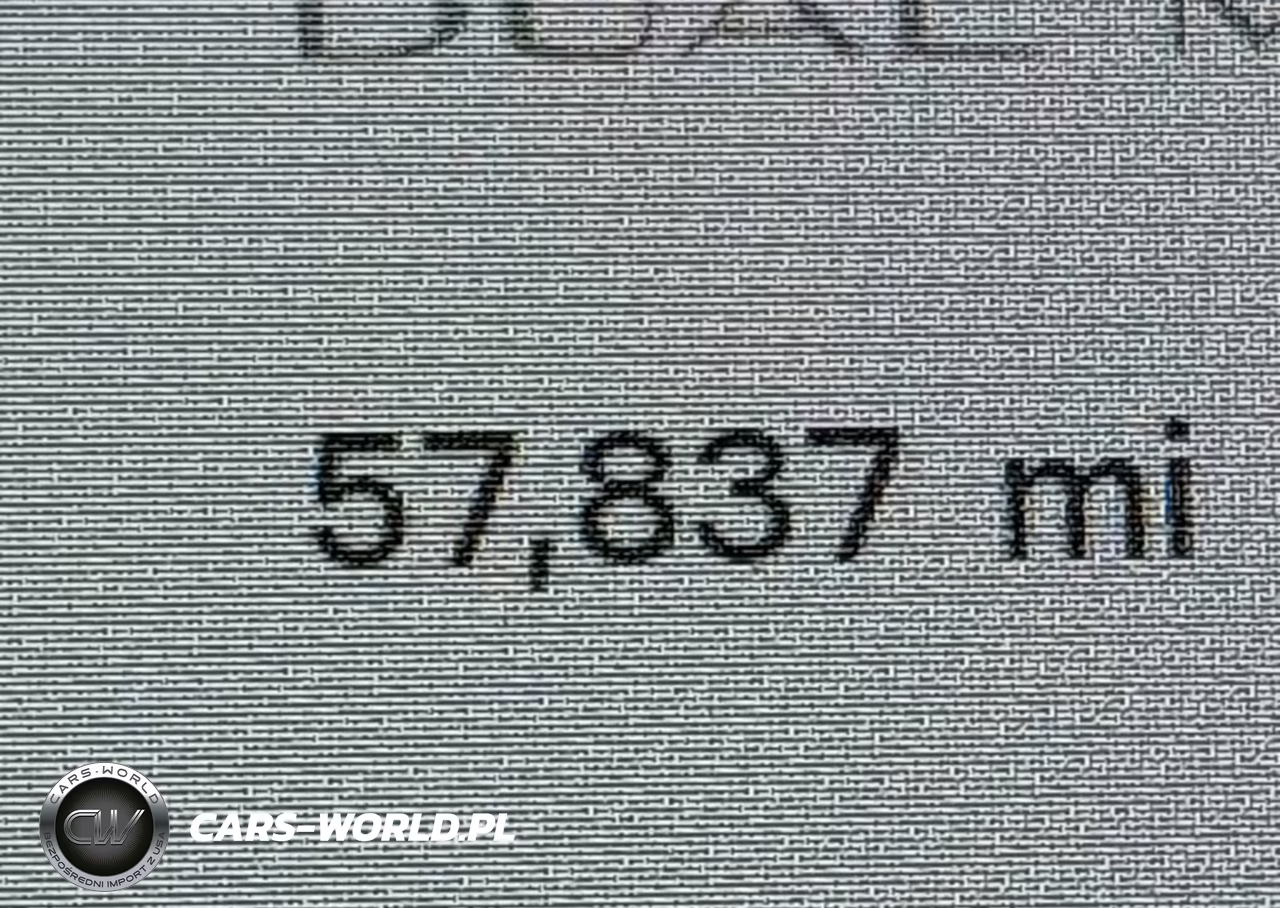 2020 Tesla Model Y Long Range Dual Motor All-Wheel Drive VIN:5YJYGDEE9LF052842 - 16