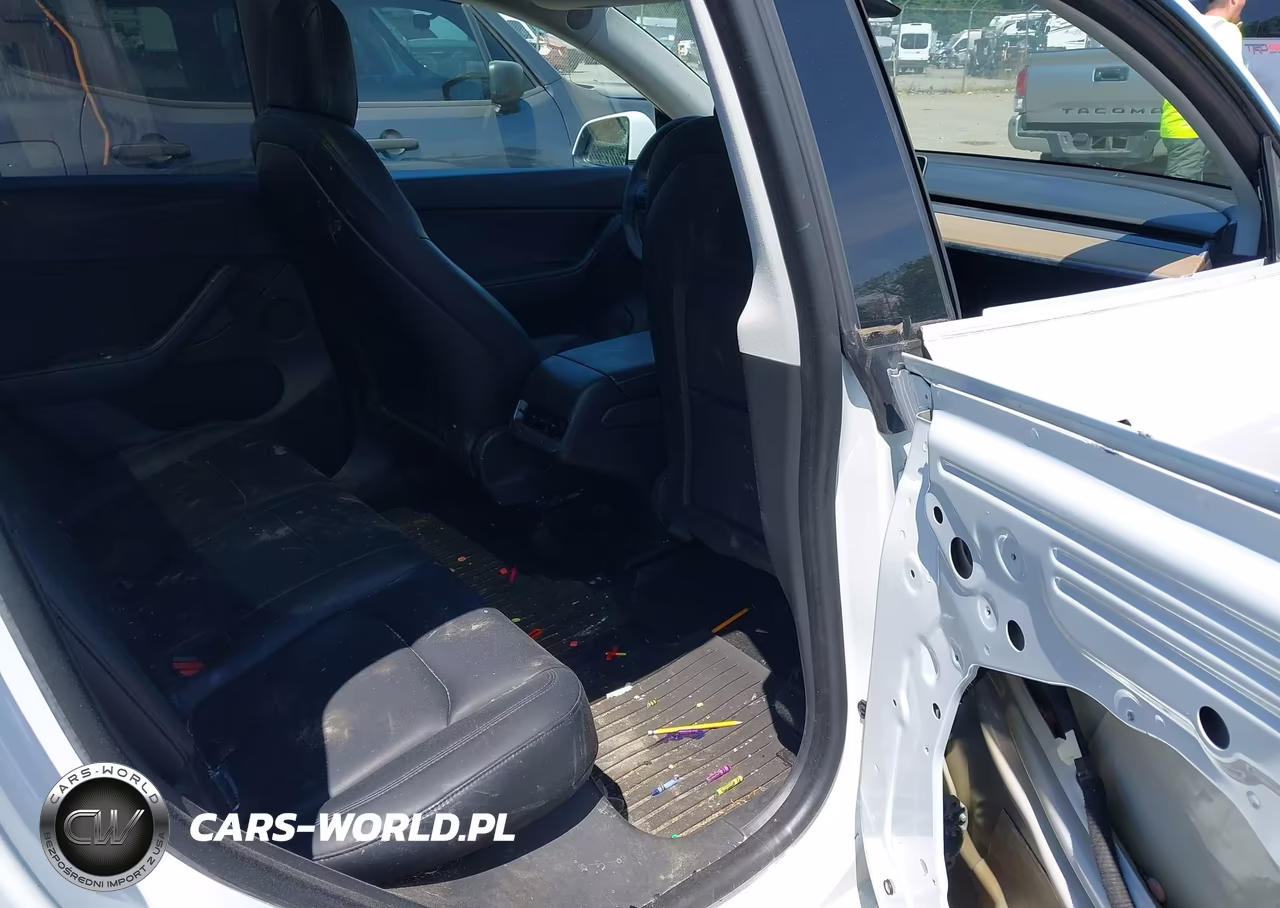 2020 Tesla Model Y Long Range Dual Motor All-Wheel Drive VIN:5YJYGDEE9LF052842 - 8