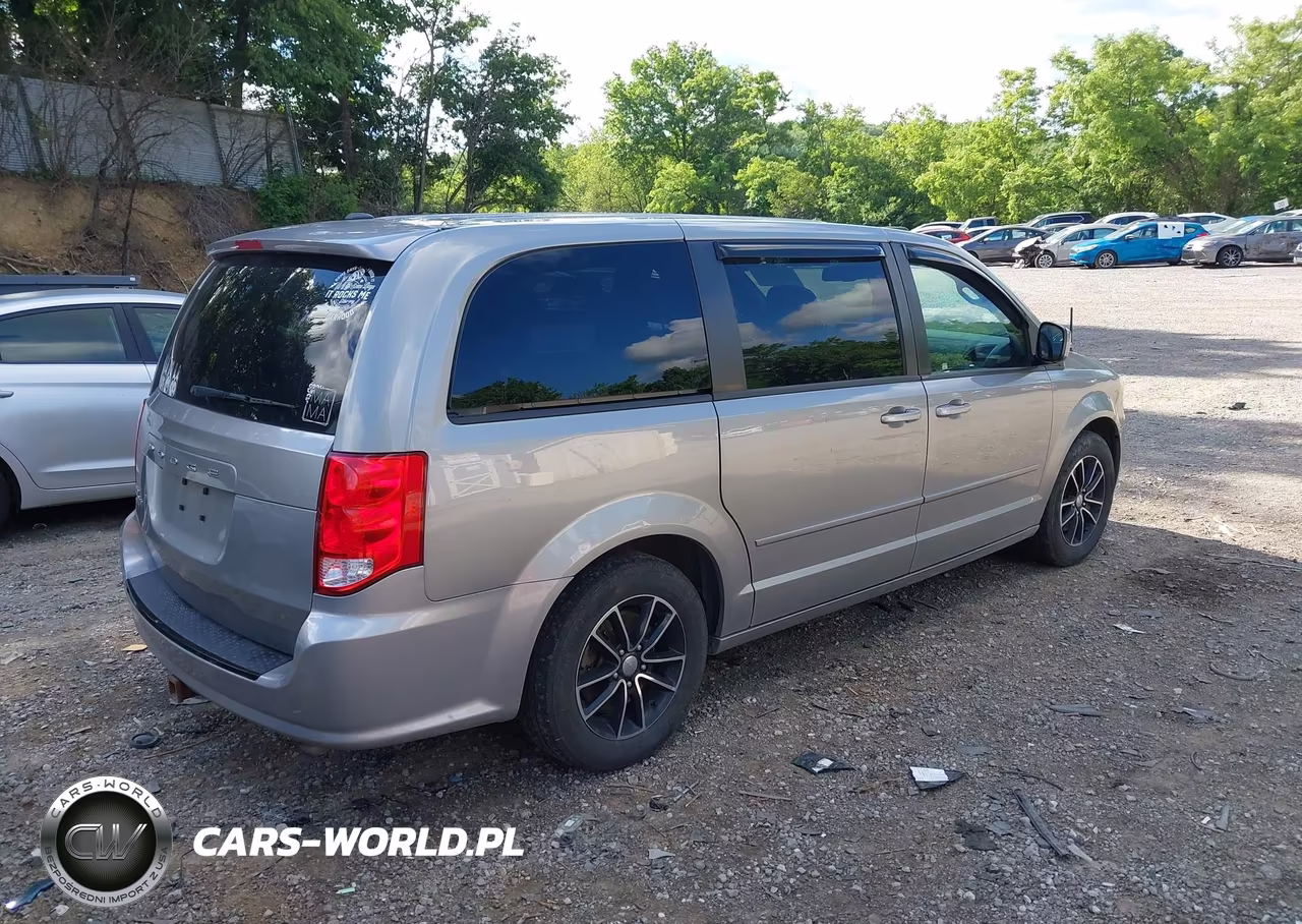 2016 Dodge Grand Caravan Sxt VIN:2C4RDGCG0GR346725 - 4