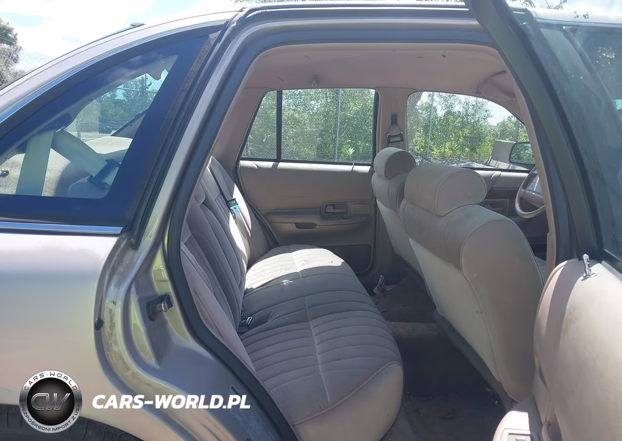 1994 Ford Crown Victoria VIN:2FALP73W5RX169324 - 8