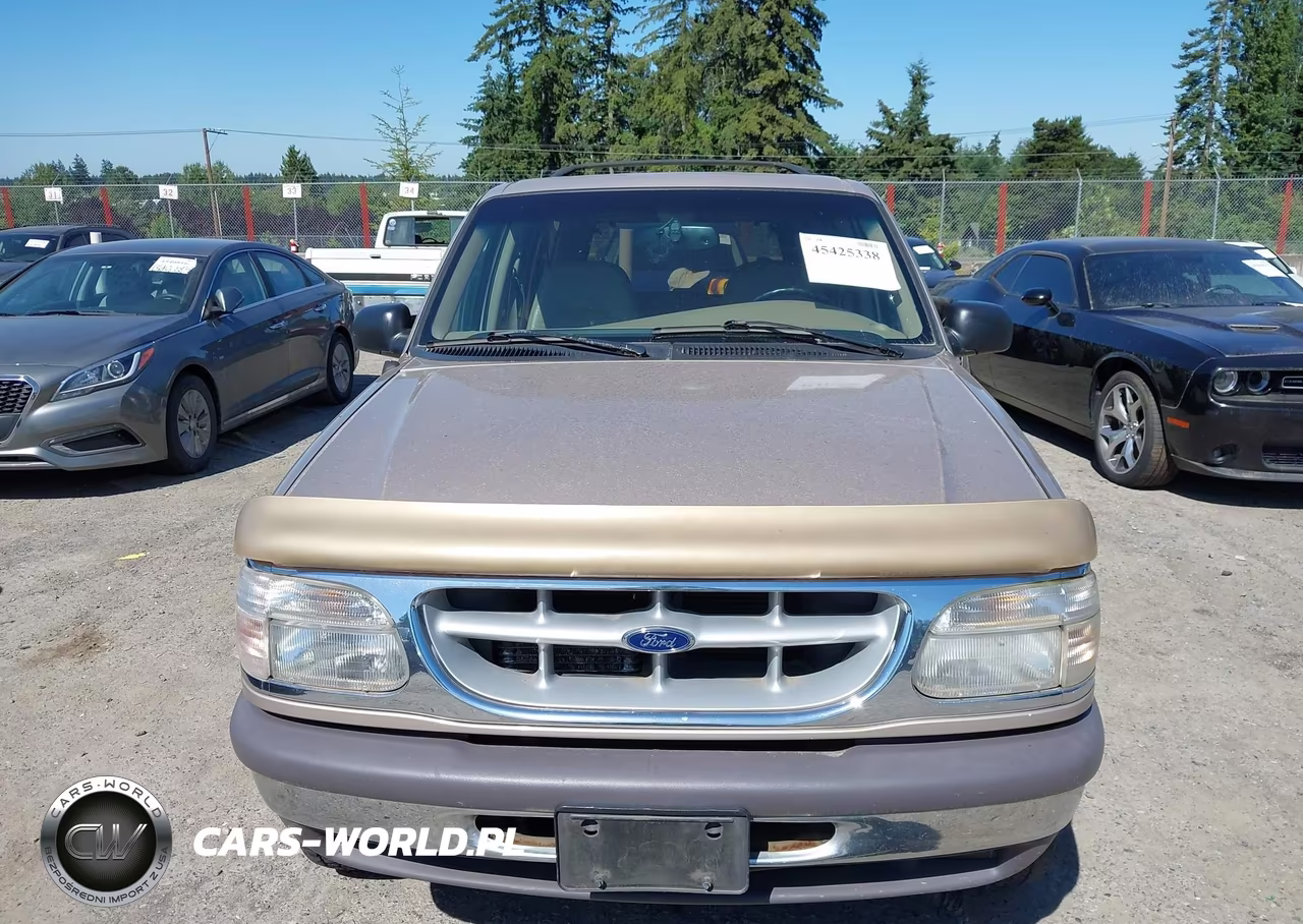 1997 Ford Explorer VIN:1FMDU34E9VUB58572 - 12