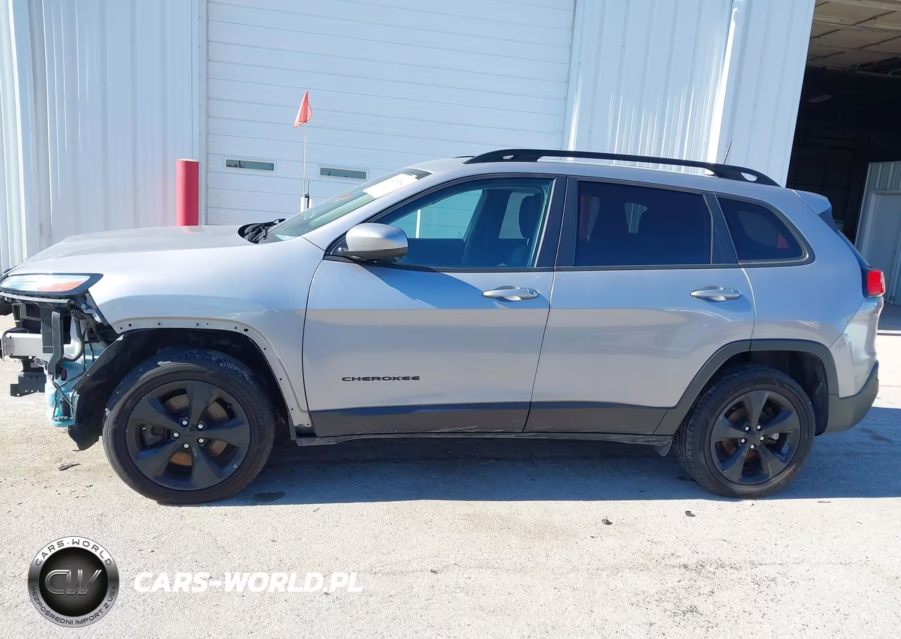 2018 Jeep Cherokee Latitude Fwd VIN:1C4PJLCB4JD540066 - 14