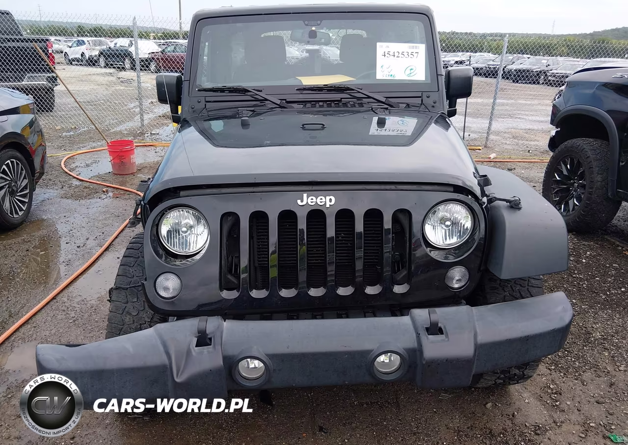 2015 Jeep Wrangler Unlimited Sport VIN:1C4BJWDGXFL577724 - 12