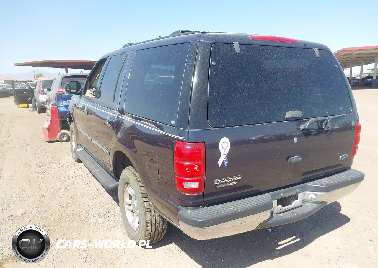 2001 Ford Expedition Xlt VIN:1FMPU16L71LA91600 - 3