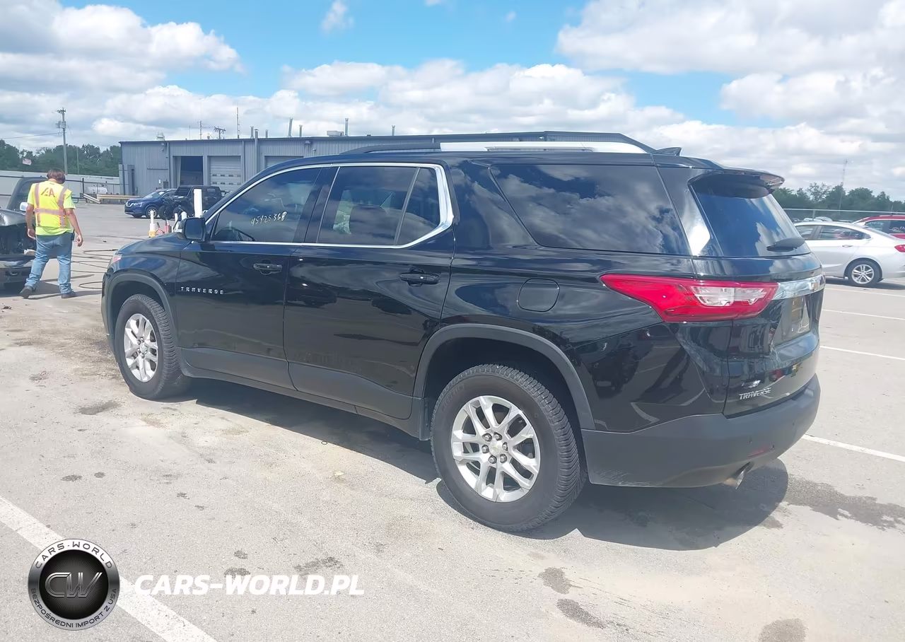 2018 Chevrolet Traverse Lt Cloth VIN:1GNERGKW1JJ282092 - 3