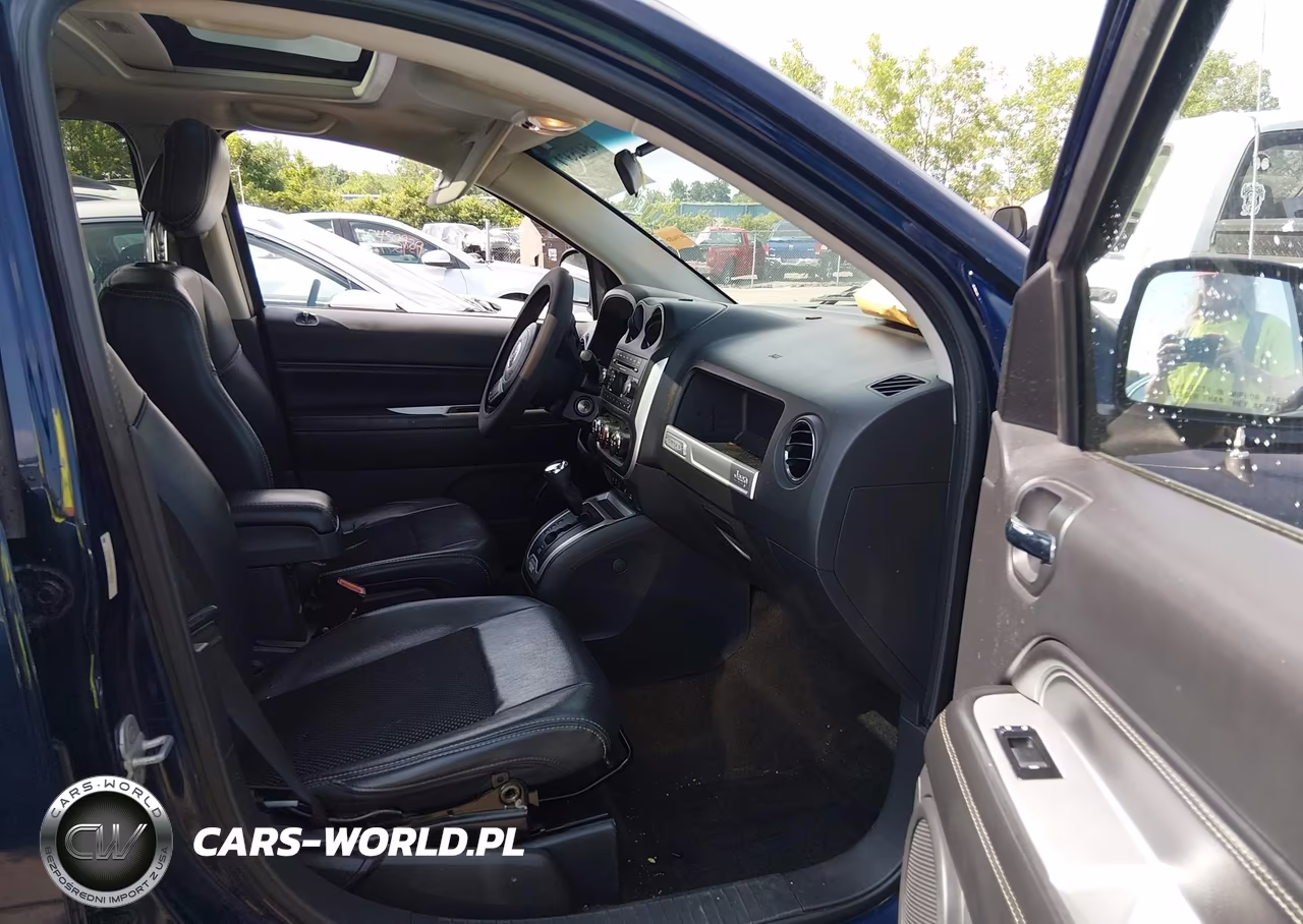 2014 Jeep Compass Latitude VIN:1C4NJCEB0ED503073 - 5