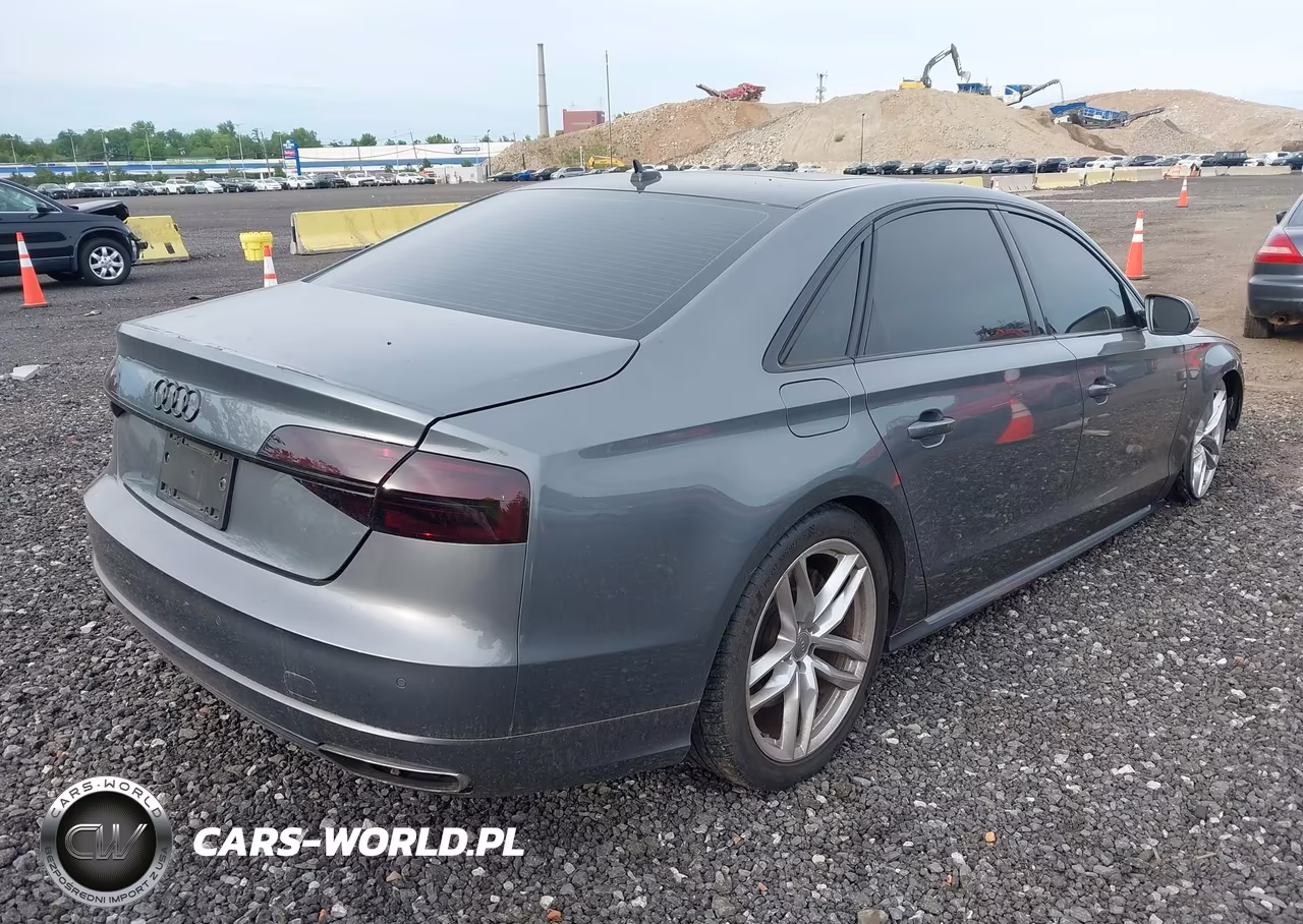 2017 Audi A8 L Sport VIN:WAU43AFD4HN007859 - 4