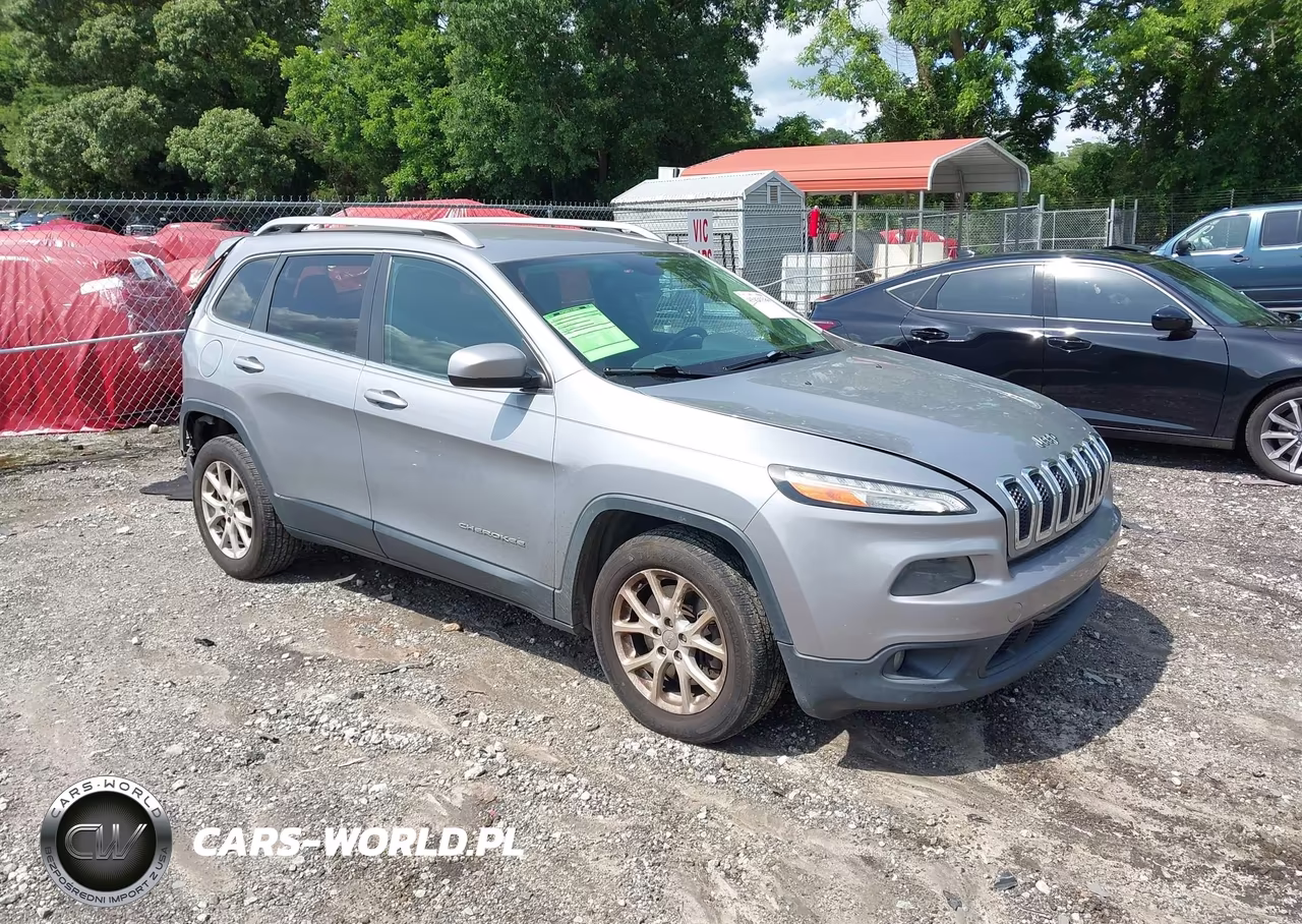 2014 Jeep Cherokee Latitude – zdjęcie 1 z 16