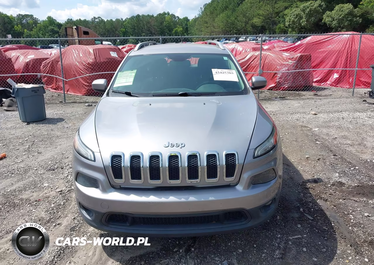2014 Jeep Cherokee Latitude VIN:1C4PJLCS1EW106360 - 12