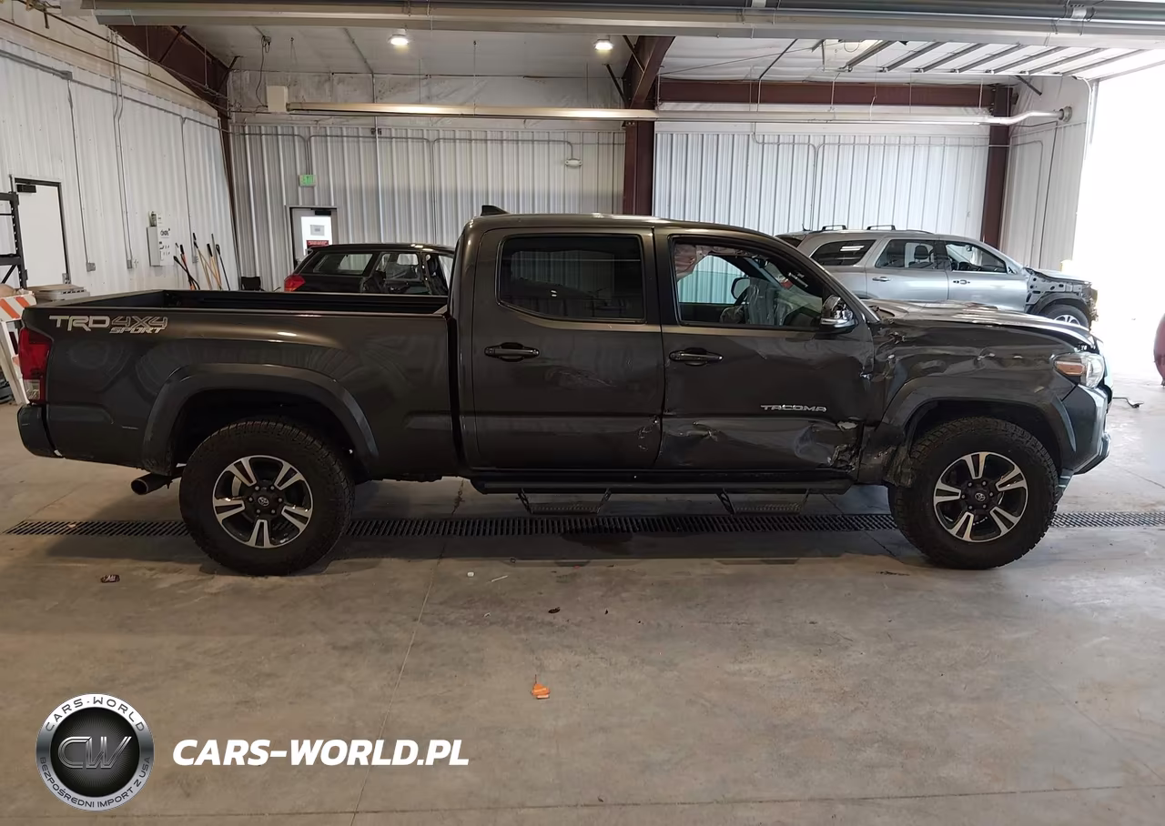 2017 Toyota Tacoma Trd Sport VIN:3TMDZ5BN5HM023845 - 13