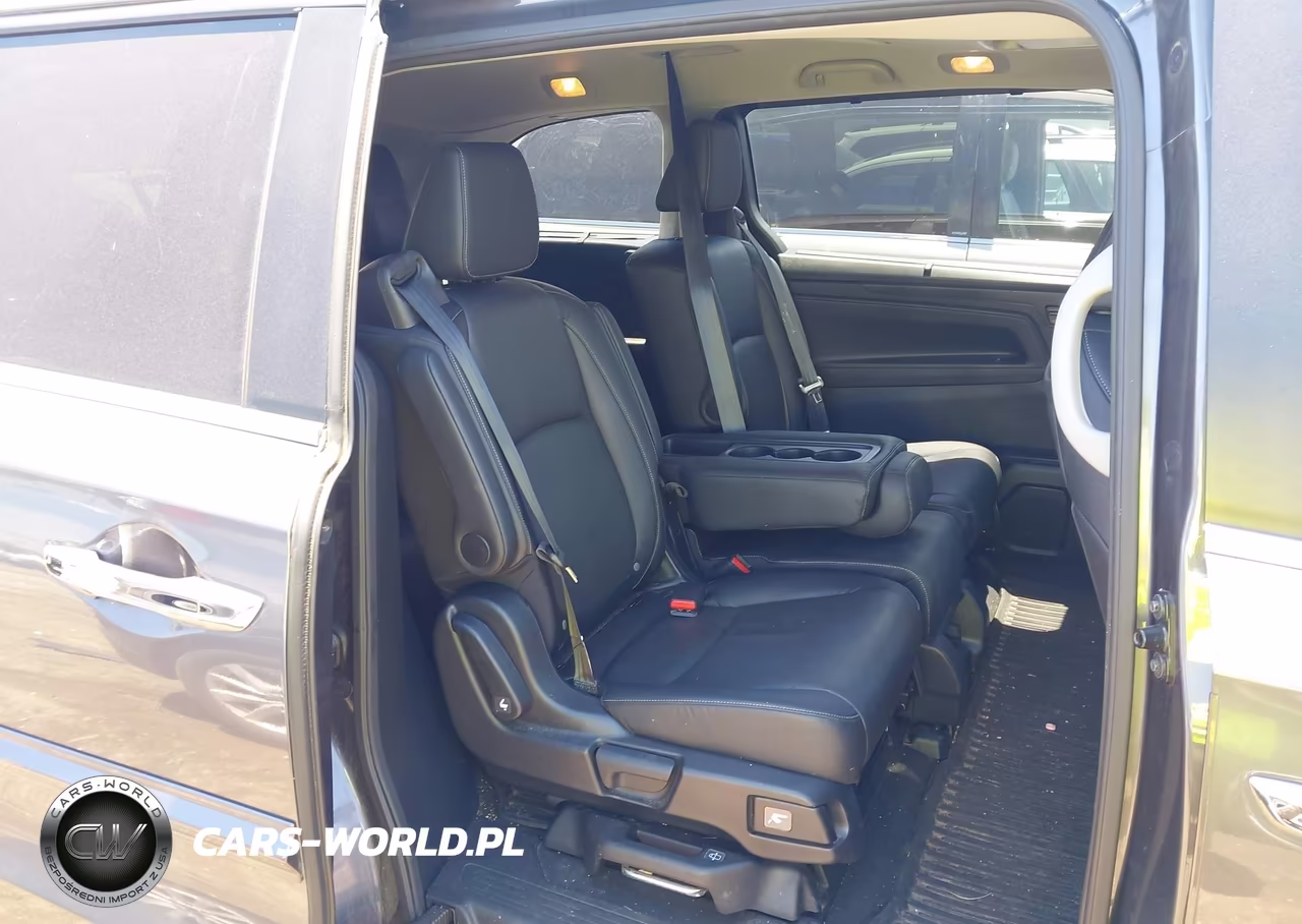 2023 Honda Odyssey Touring VIN:5FNRL6H87PB016770 - 8