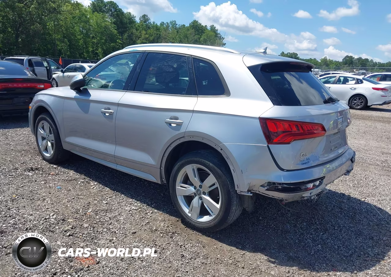 2018 Audi Q5 2.0T Premium-2.0T Tech Premium VIN:WA1ANAFY2J2193406 - 3