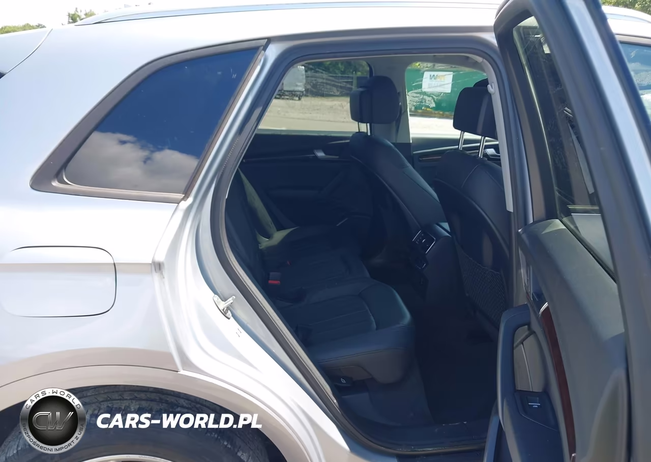 2018 Audi Q5 2.0T Premium-2.0T Tech Premium VIN:WA1ANAFY2J2193406 - 8