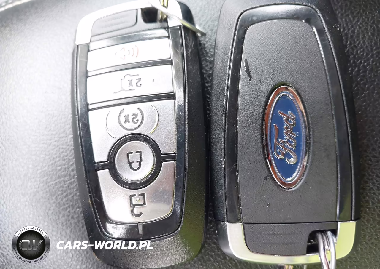 2022 Ford Escape Sel Hybrid VIN:1FMCU9CZ7NUA96852 - 11