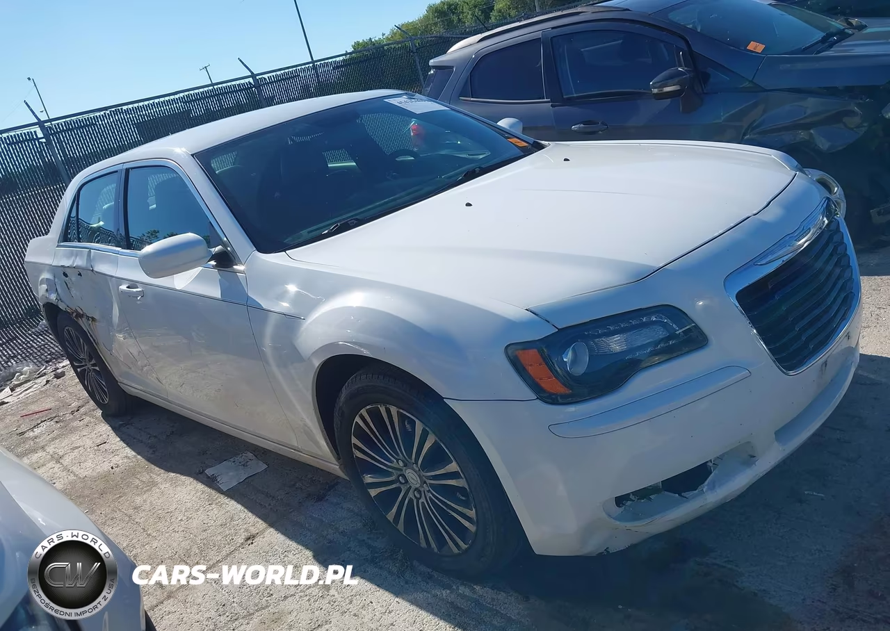 2012 Chrysler 300 S V6 – zdjęcie 1 z 11
