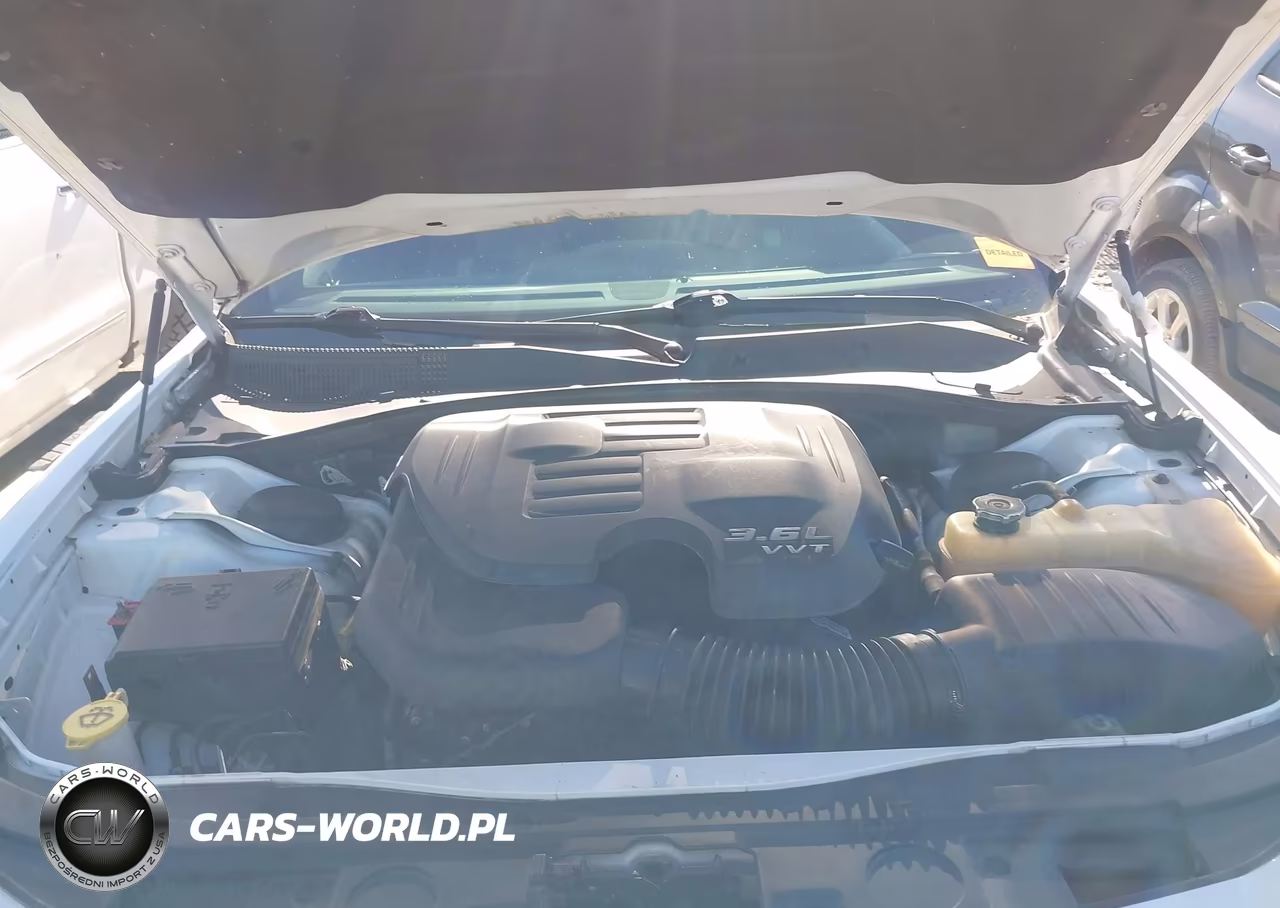 2012 Chrysler 300 S V6 VIN:2C3CCAGG7CH236601 - 10