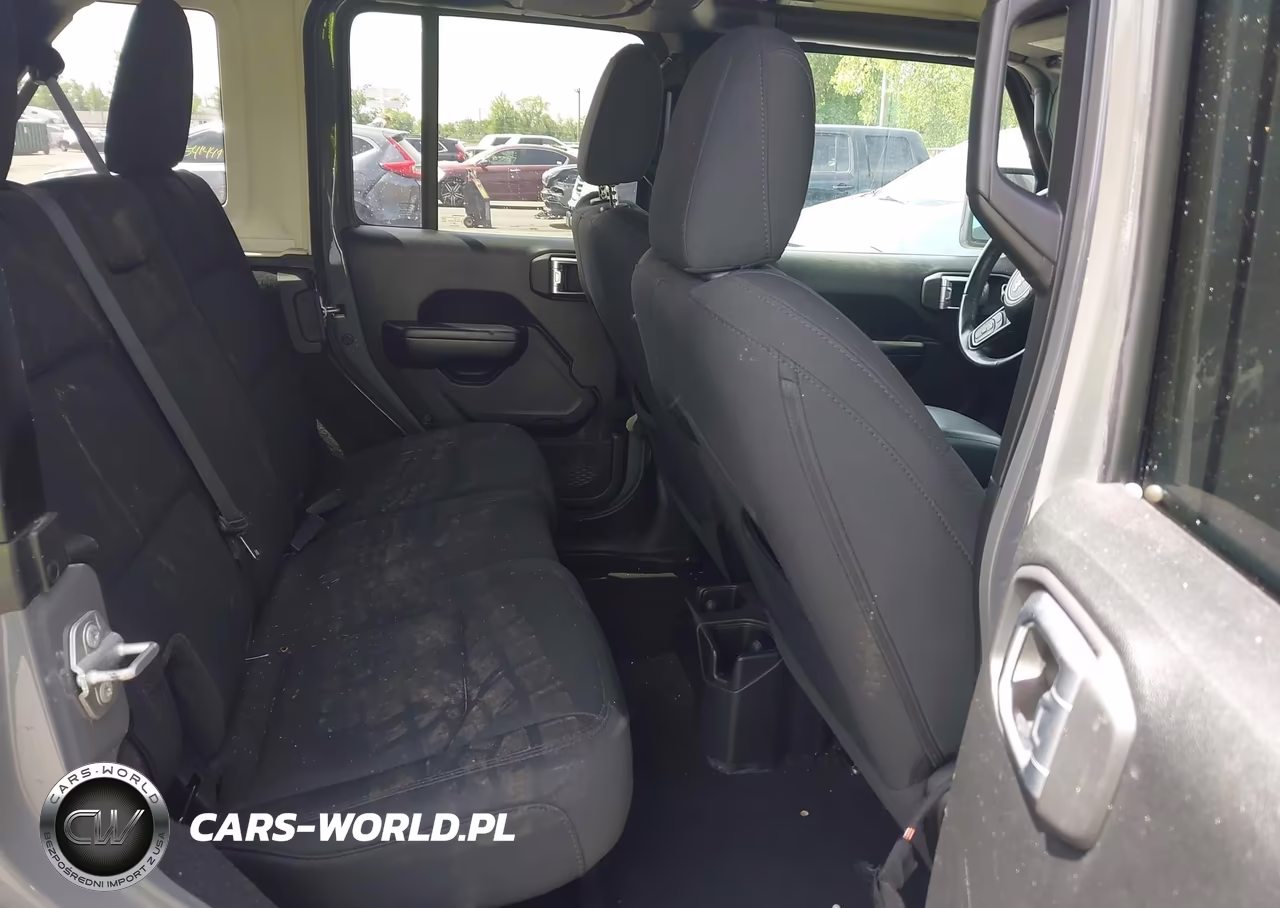 2021 Jeep Wrangler Unlimited Sport S 4X4 VIN:1C4HJXDN7MW508886 - 8