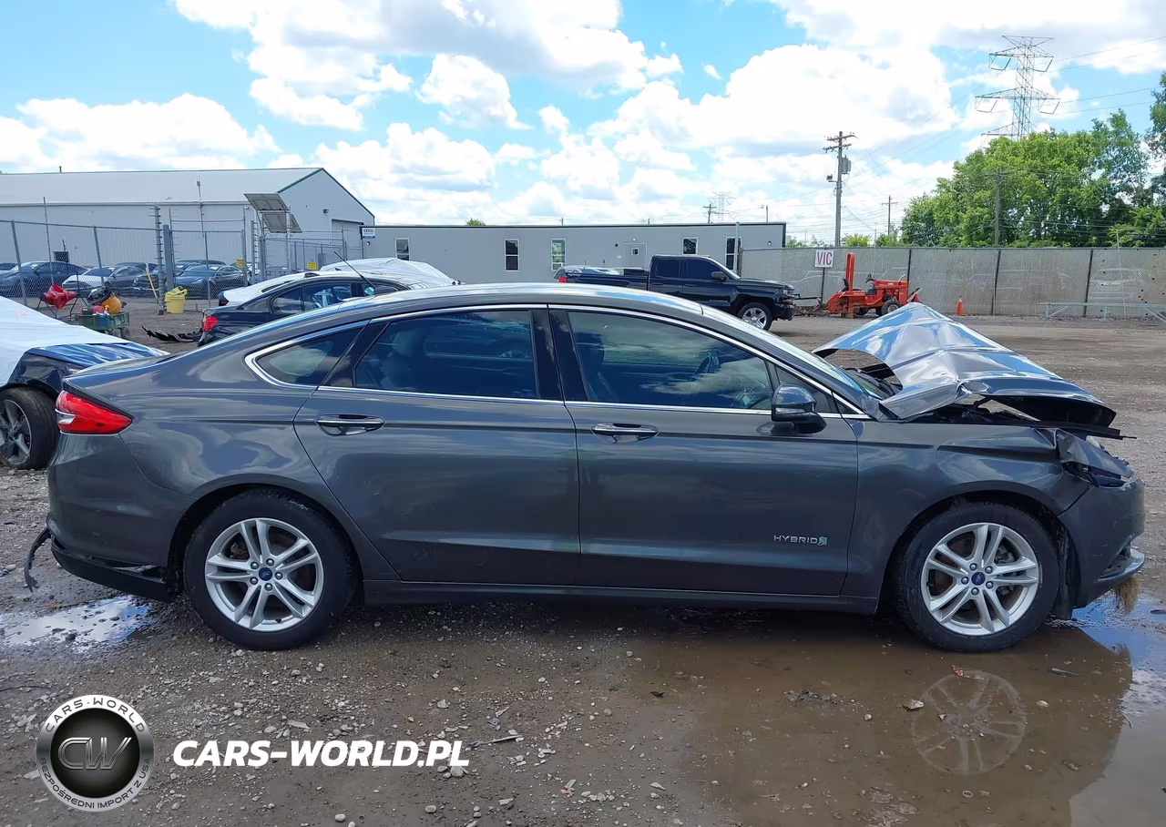 2018 Ford Fusion Hybrid Se VIN:3FA6P0LUXJR140360 - 14