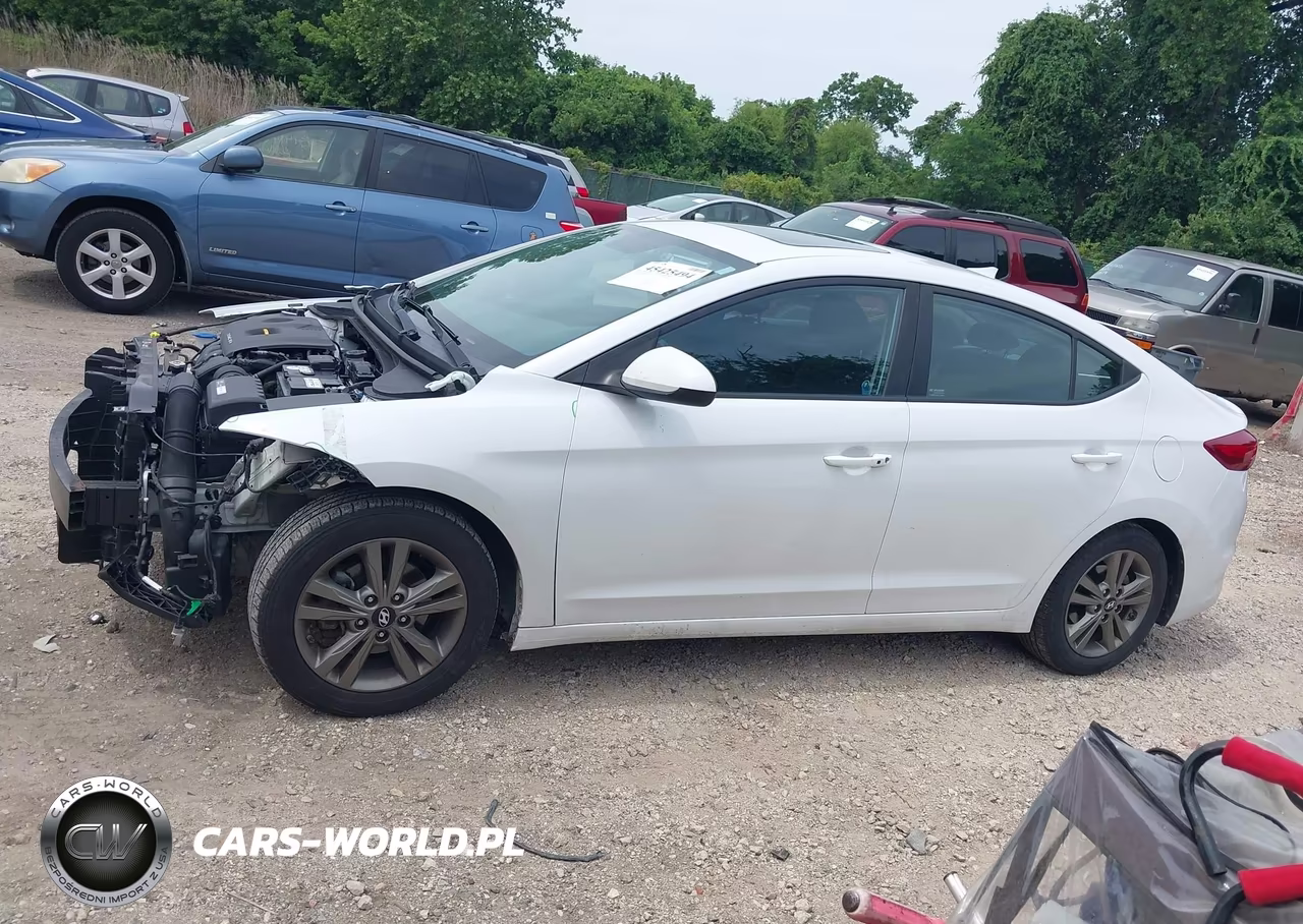 2018 Hyundai Elantra Value Edition VIN:5NPD84LF6JH226601 - 14