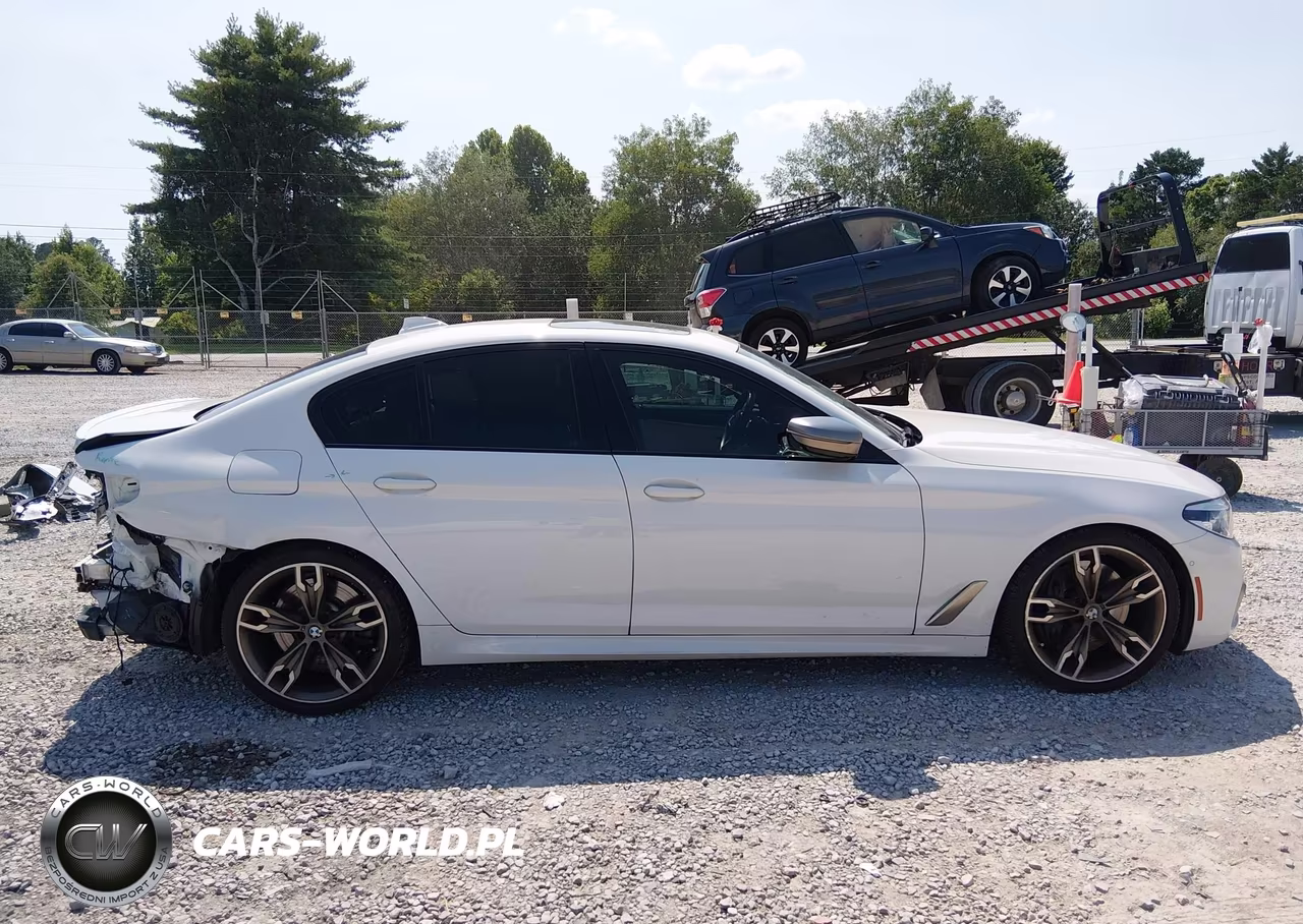 2020 BMW M550I xDrive VIN:WBAJS7C00LBN96011 - 13