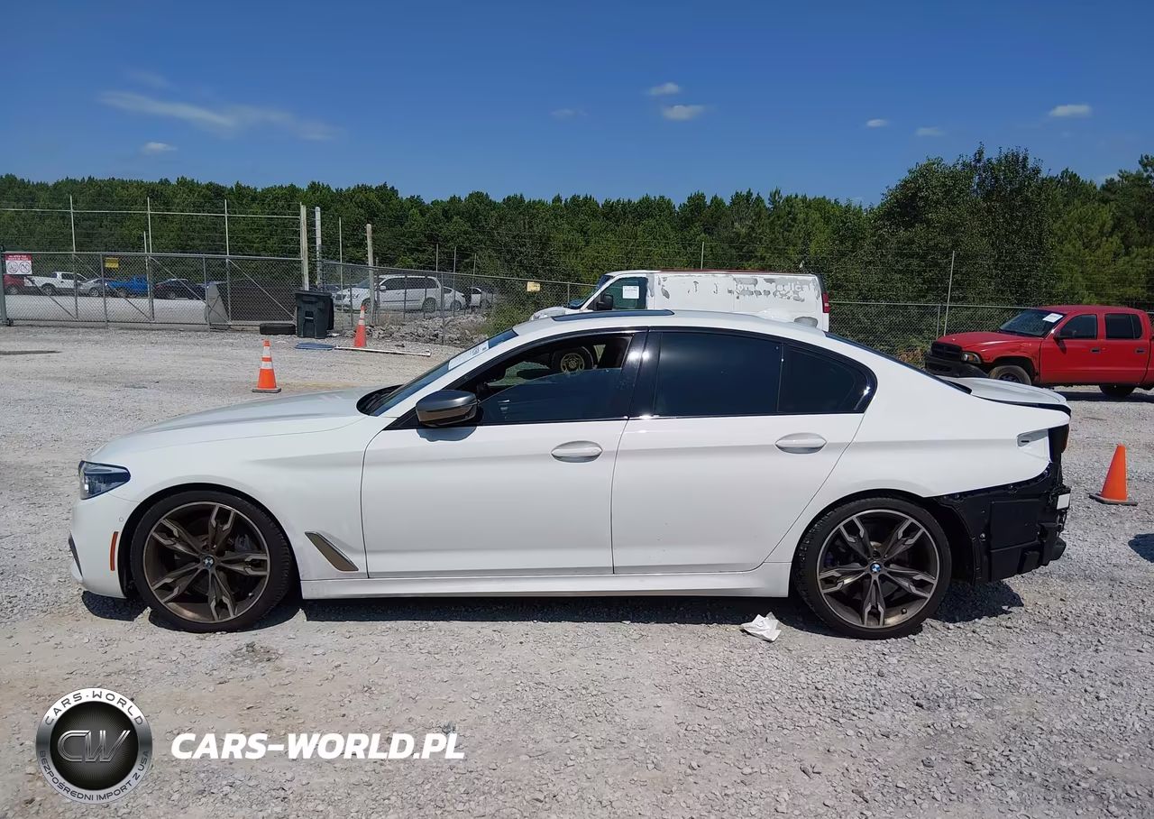 2020 BMW M550I xDrive VIN:WBAJS7C00LBN96011 - 14