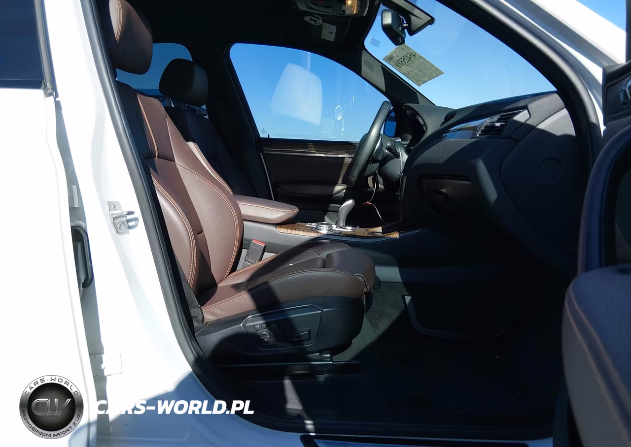 2015 BMW X3 xDrive28I VIN:5UXWX9C52F0D47437 - 5