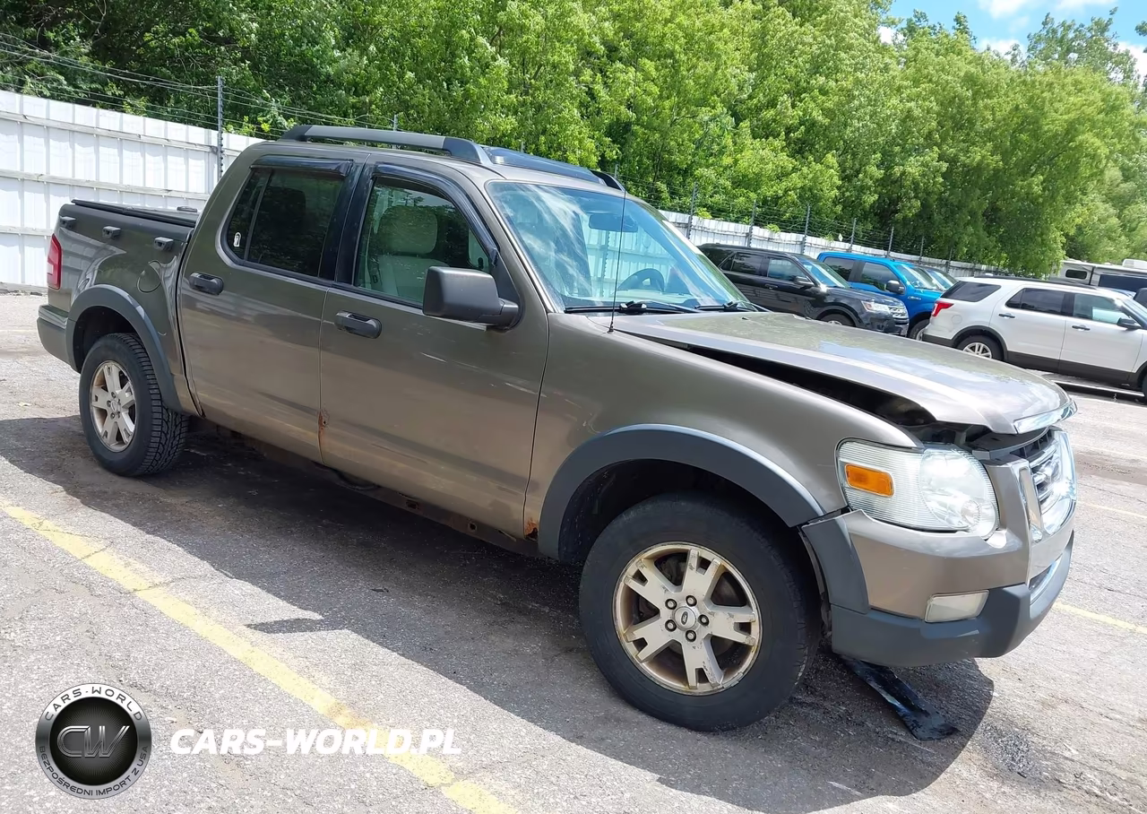 2007 Ford Explorer Sport Trac Xlt – zdjęcie 1 z 11