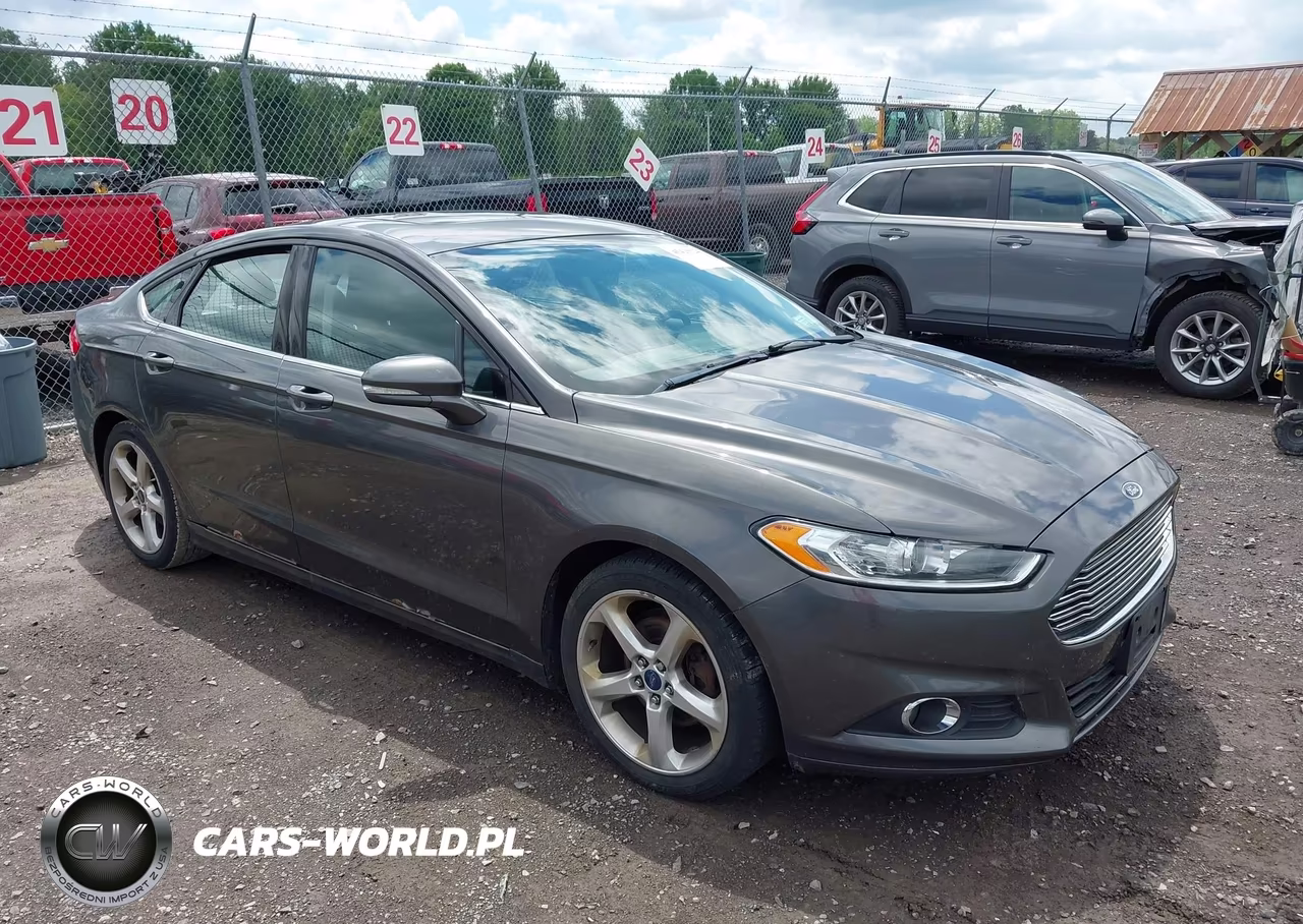 2016 Ford Fusion Se – zdjęcie 1 z 12