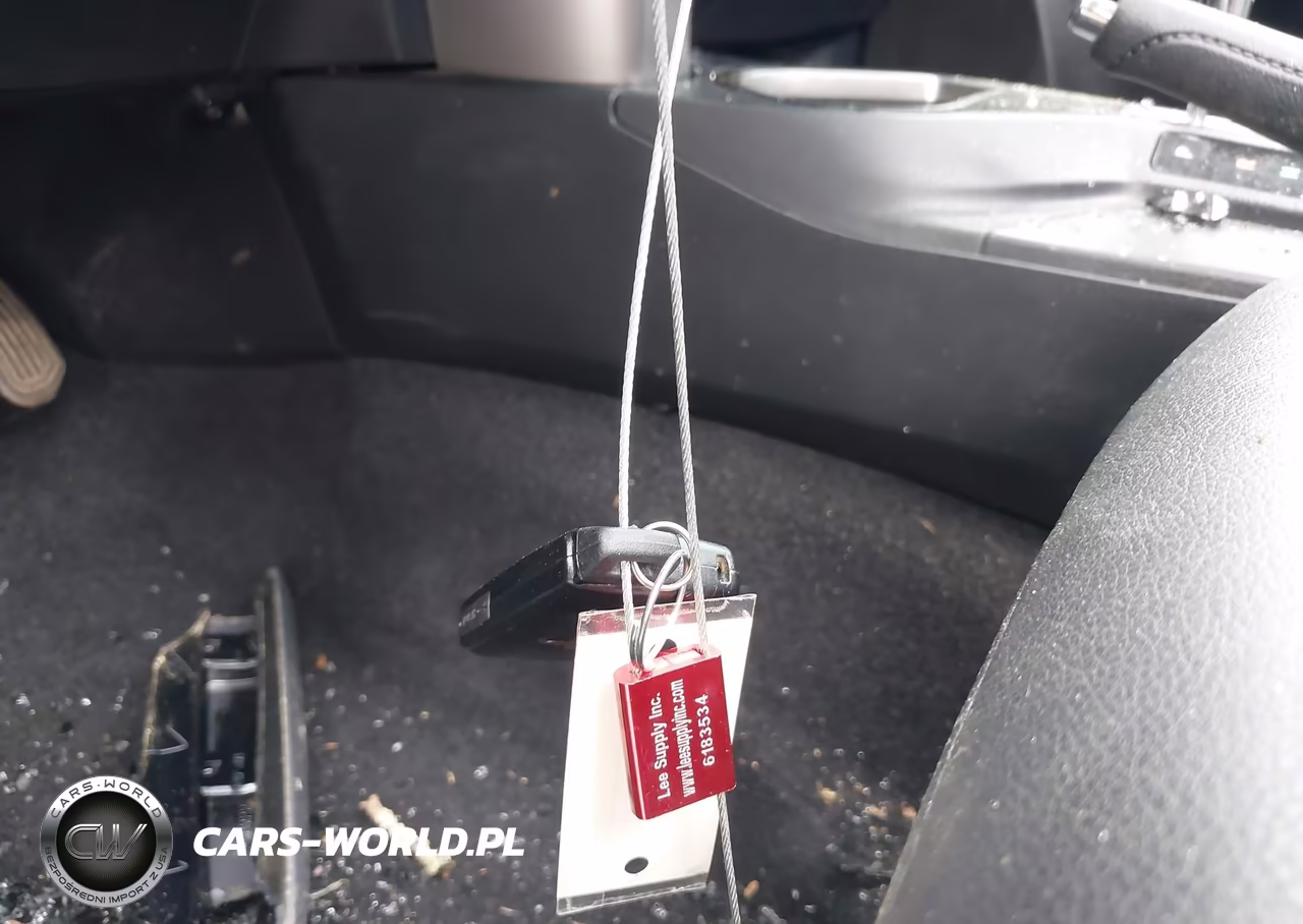 2017 Toyota Rav4 Hybrid Limited VIN:JTMDJREV0HD080959 - 11
