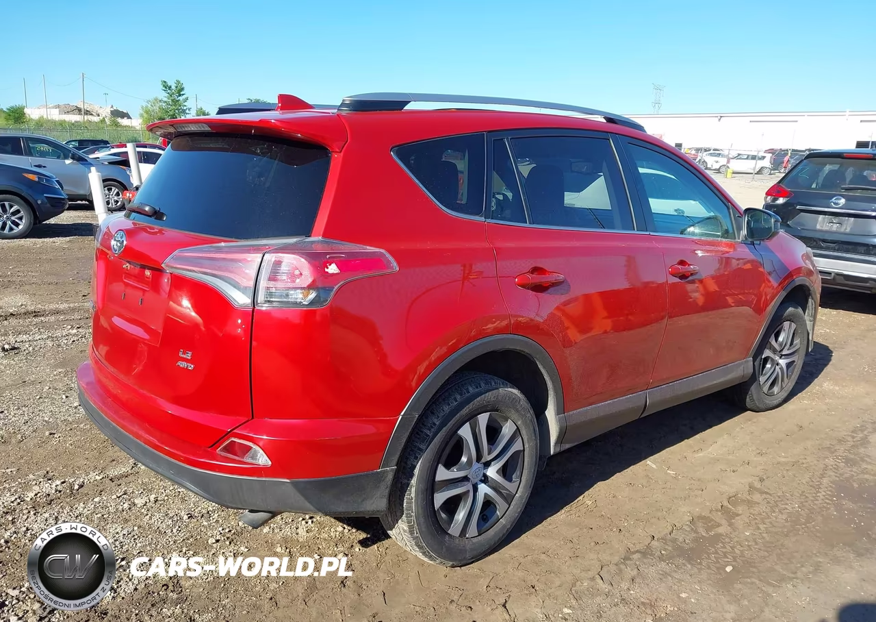 2017 Toyota Rav4 Le VIN:JTMZFREV6HJ123032 - 4