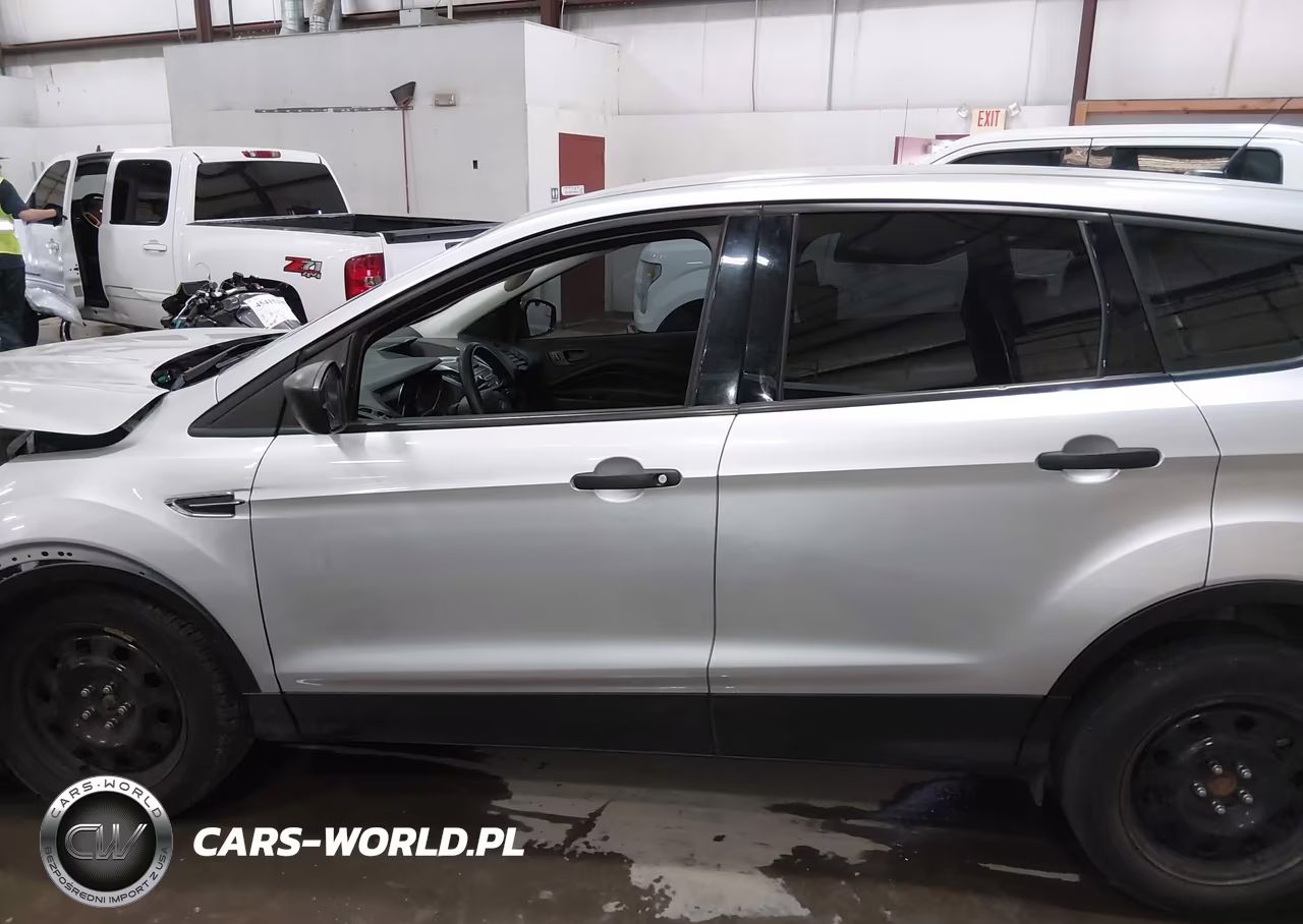 2018 Ford Escape S VIN:1FMCU0F7XJUA04813 - 14