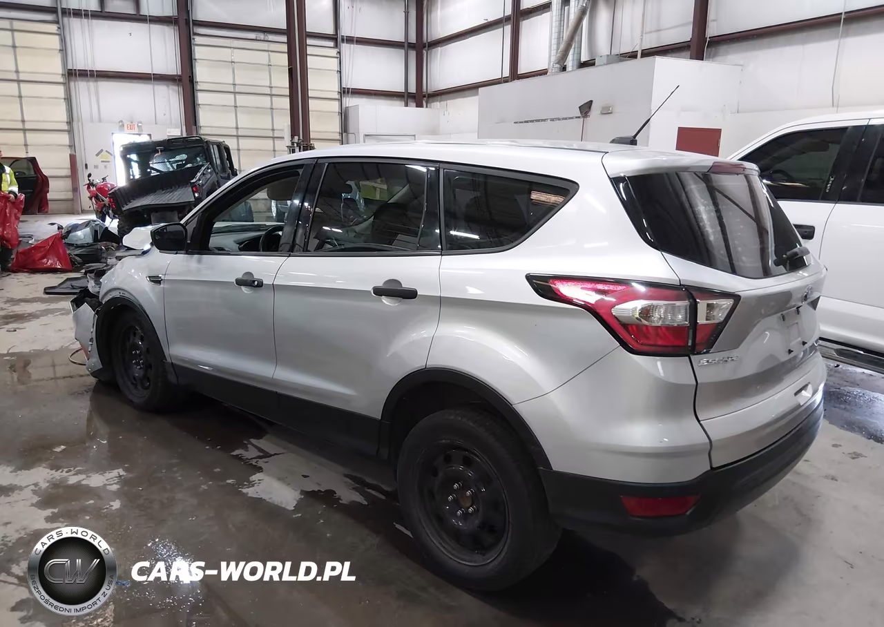 2018 Ford Escape S VIN:1FMCU0F7XJUA04813 - 3