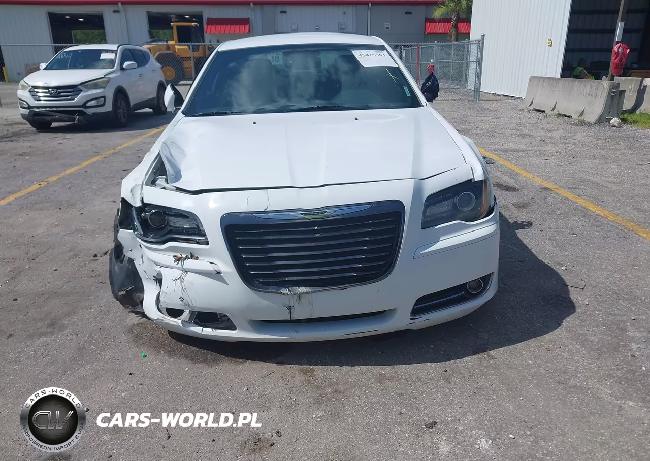 2014 Chrysler 300 300S VIN:2C3CCABG5EH307109 - 13