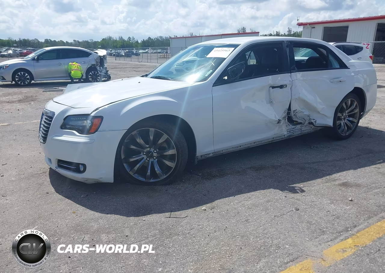 2014 Chrysler 300 300S VIN:2C3CCABG5EH307109 - 2