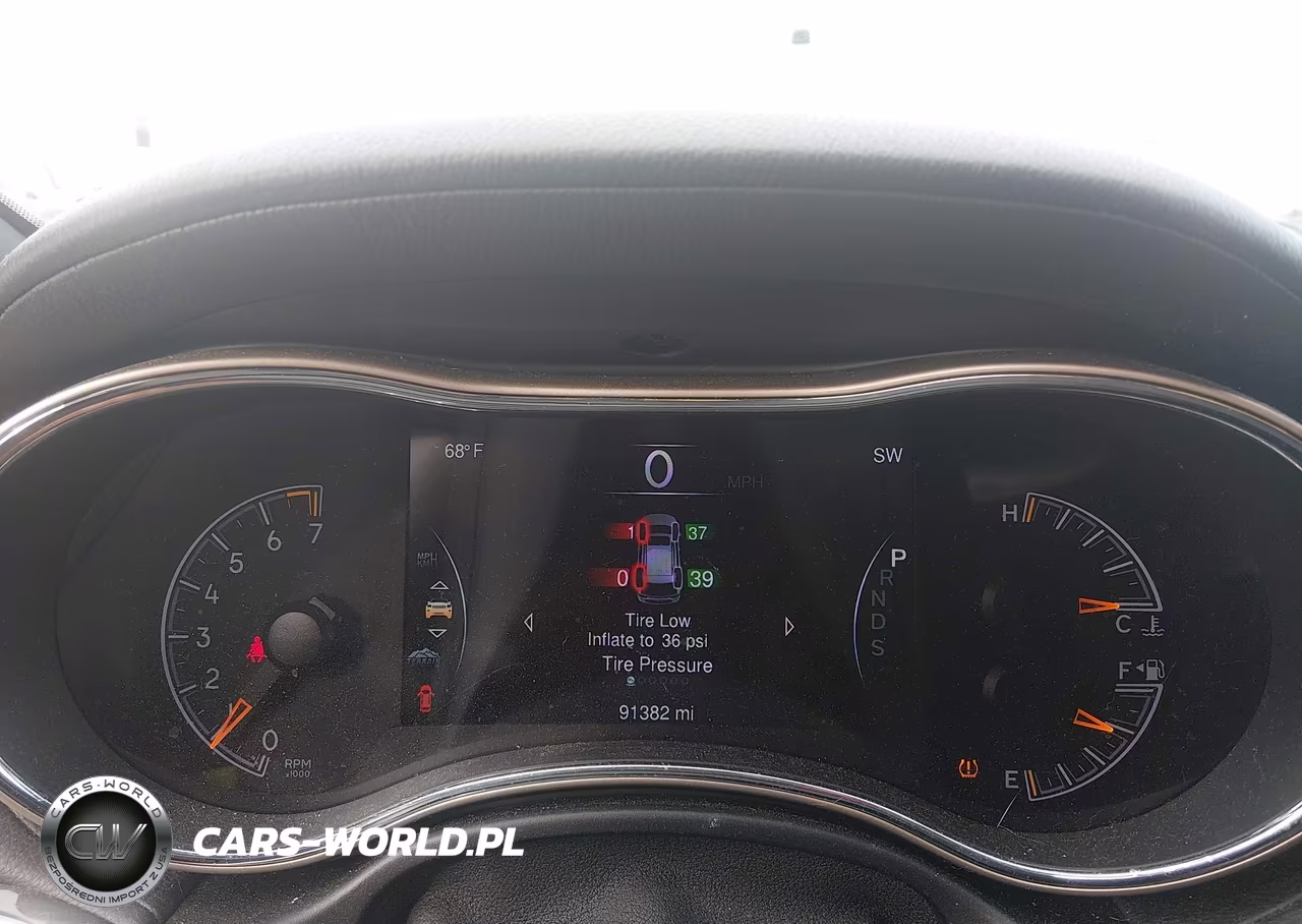 2015 Jeep Grand Cherokee Overland VIN:1C4RJFCG0FC238003 - 7