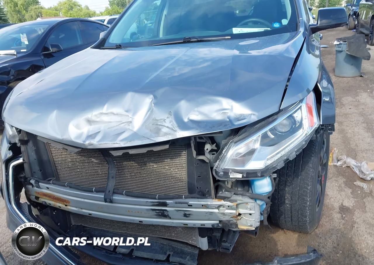 2020 Chevrolet Traverse Fwd Ls VIN:1GNERFKW0LJ119351 - 12