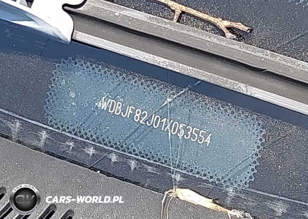 2001 Mercedes-Benz E 320 4M VIN:WDBJF82J01X053554 - 11