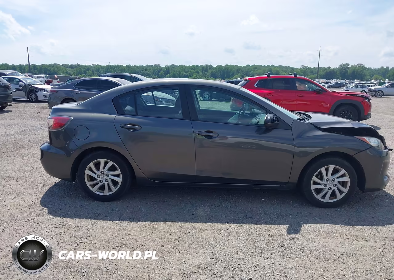 2012 Mazda Mazda3 I Touring VIN:JM1BL1V81C1591281 - 13