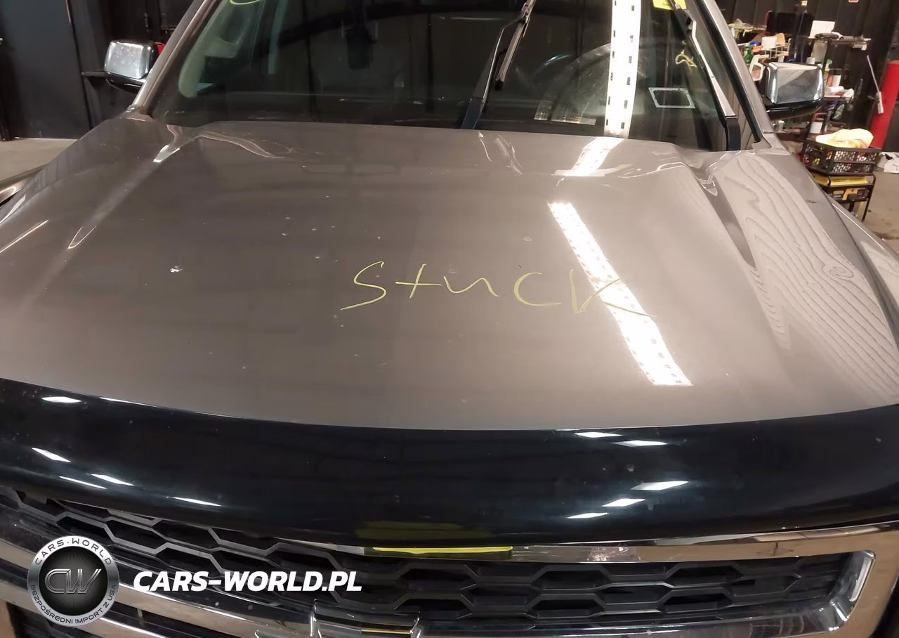 2019 Chevrolet Suburban Lt VIN:1GNSKHKC9KR184689 - 10