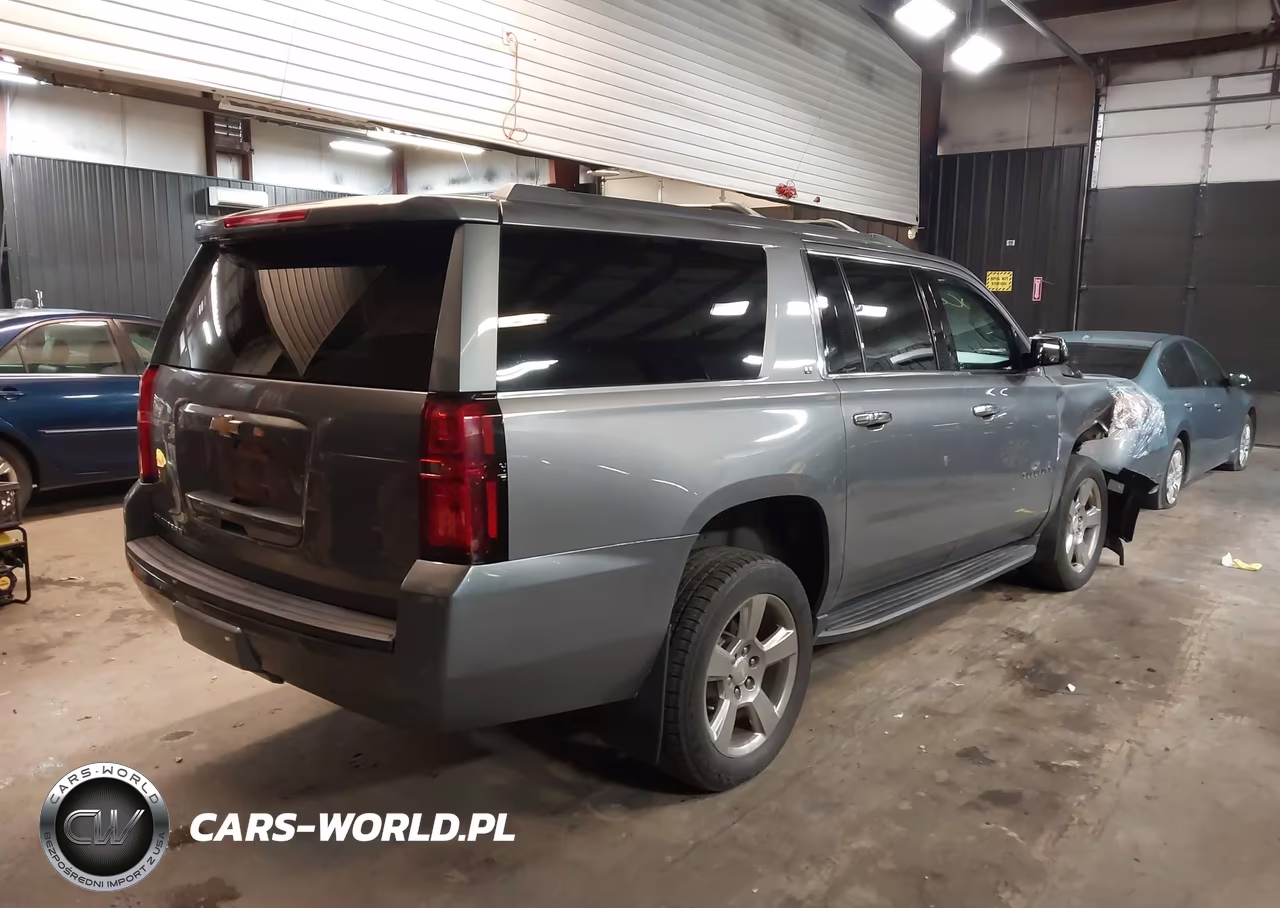 2019 Chevrolet Suburban Lt VIN:1GNSKHKC9KR184689 - 4