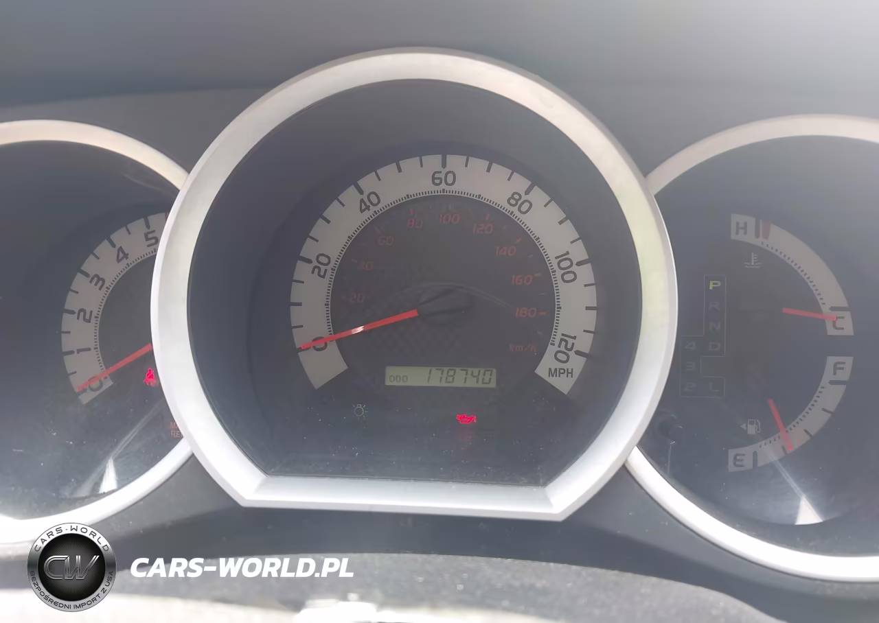 2012 Toyota Tacoma Base V6 VIN:3TMLU4EN8CM085507 - 7