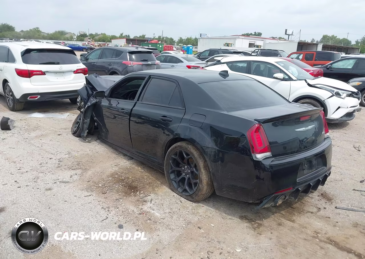 2019 Chrysler 300 300S VIN:2C3CCABT9KH603548 - 3