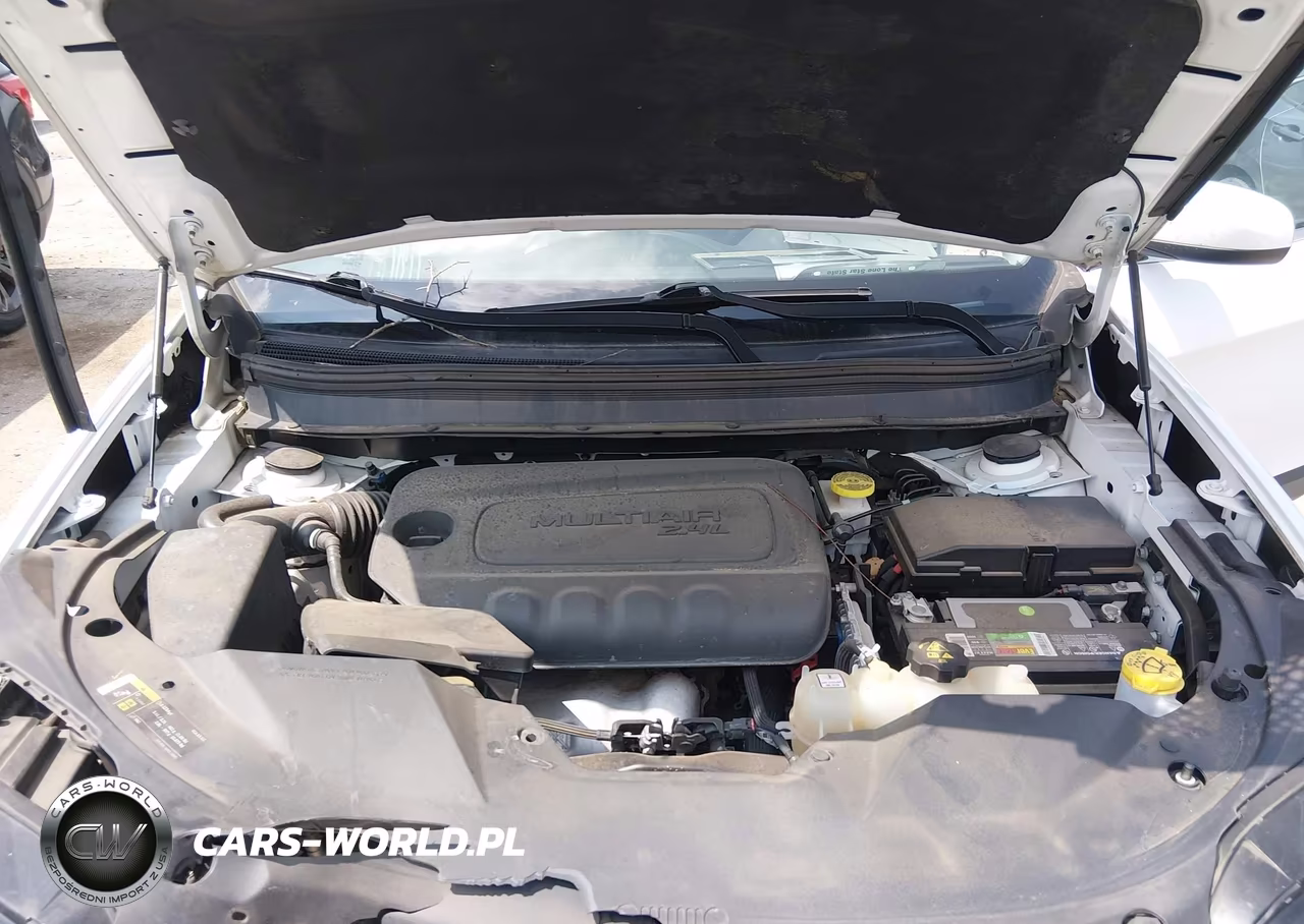 2019 Jeep Cherokee Latitude Fwd VIN:1C4PJLCBXKD263182 - 10