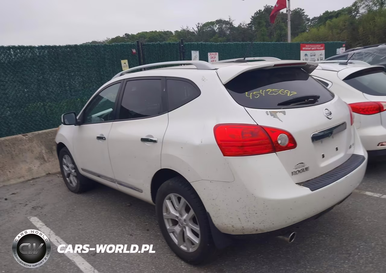 2011 Nissan Rogue Sv VIN:JN8AS5MV2BW255495 - 3