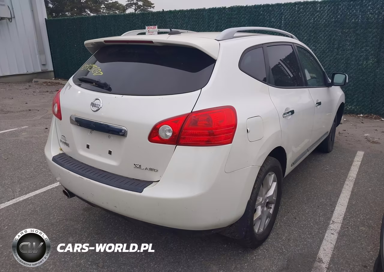2011 Nissan Rogue Sv VIN:JN8AS5MV2BW255495 - 4