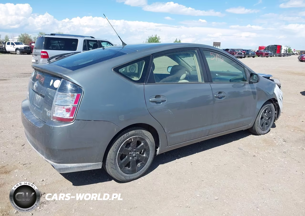 2005 Toyota Prius VIN:JTDKB20U253074480 - 4